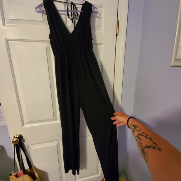 BCBGeneration Pants - 💝Flowy black jumpsuit💝